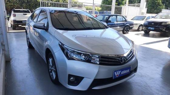 TOYOTA COROLLA 2.0 XEI 16V FLEX 4P AUTOMÁTICO TOYOTA COROLLA 2.0 XEI 16V FLEX 4P AUTOMÁTICO